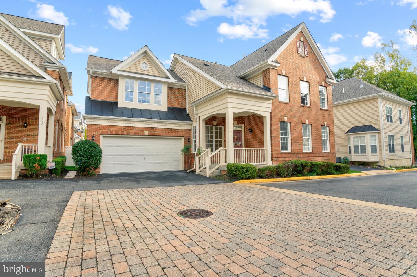 6933 Cove Inlet Ct — photo