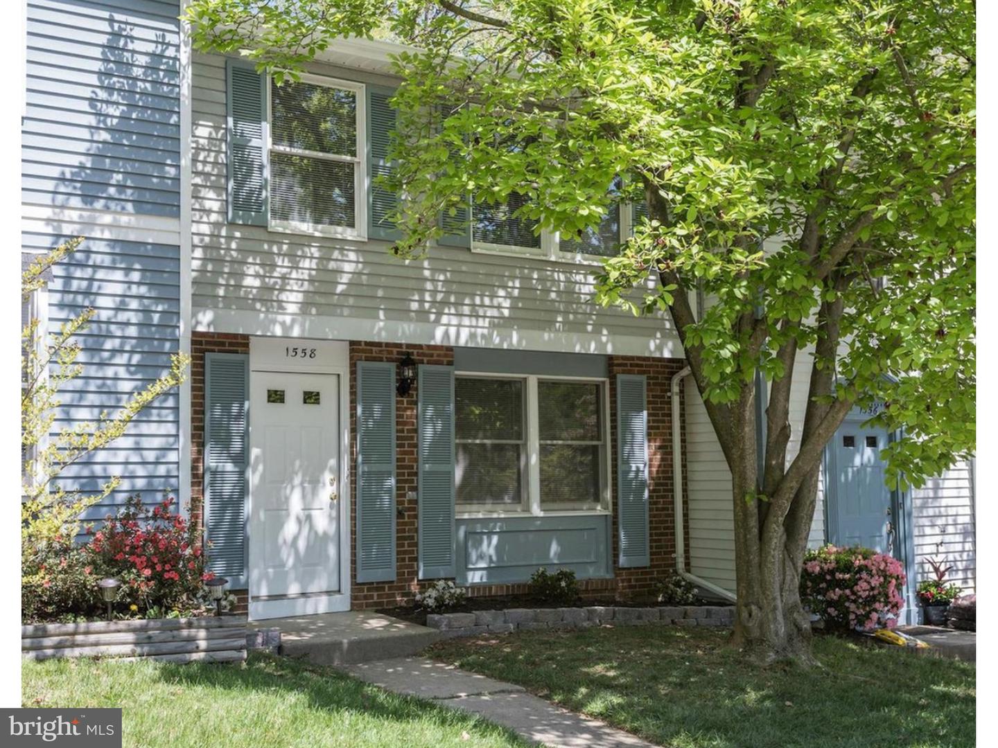 1558 Bennington Woods Ct — photo
