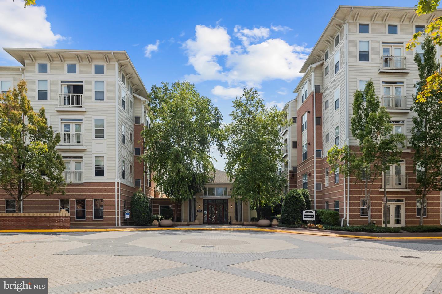 9486 Virginia Center Blvd #218 — photo