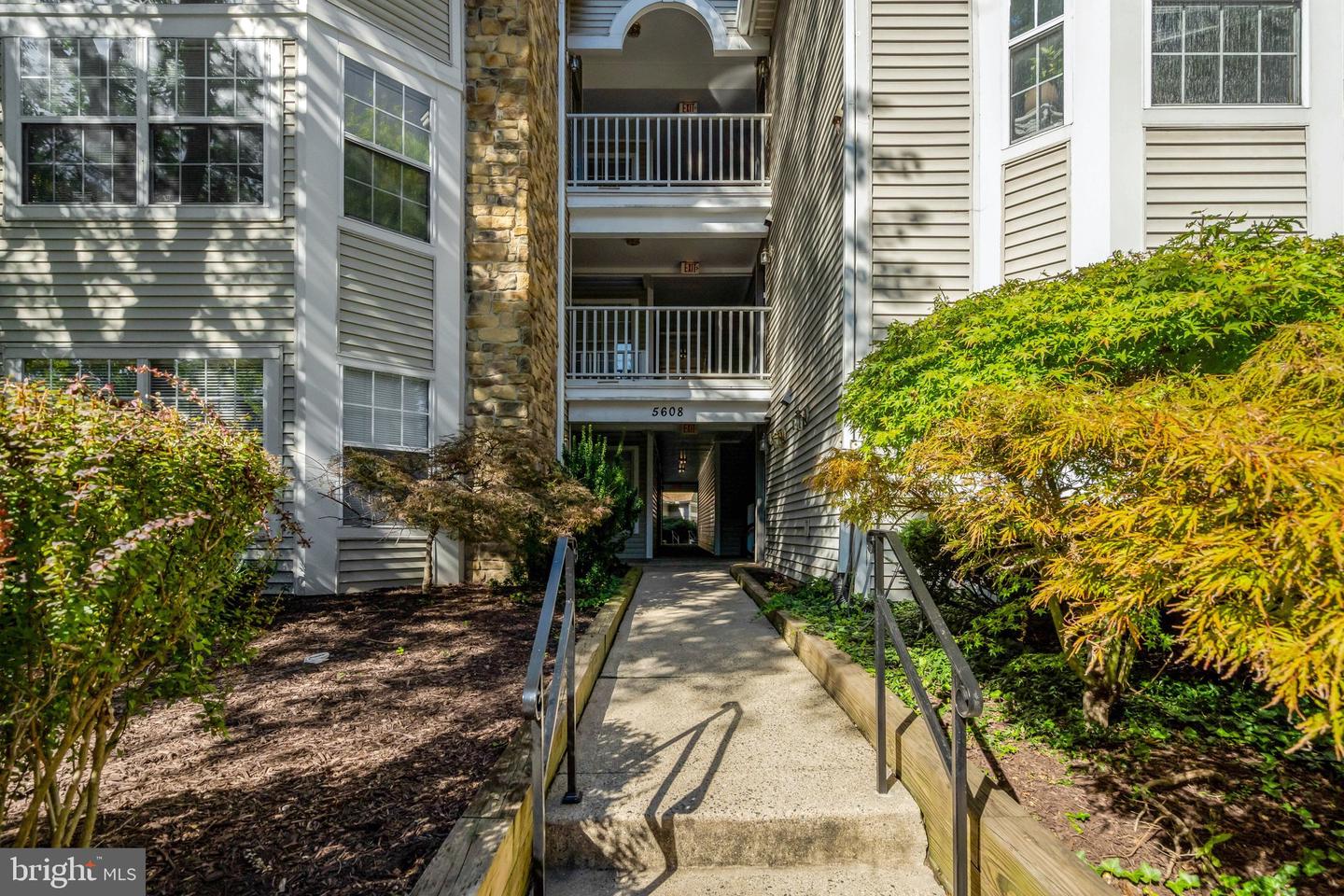 5608 Willoughby Newton Dr #24 — photo