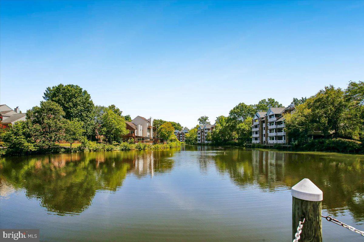 7604-J Lakeside Village Dr — photo