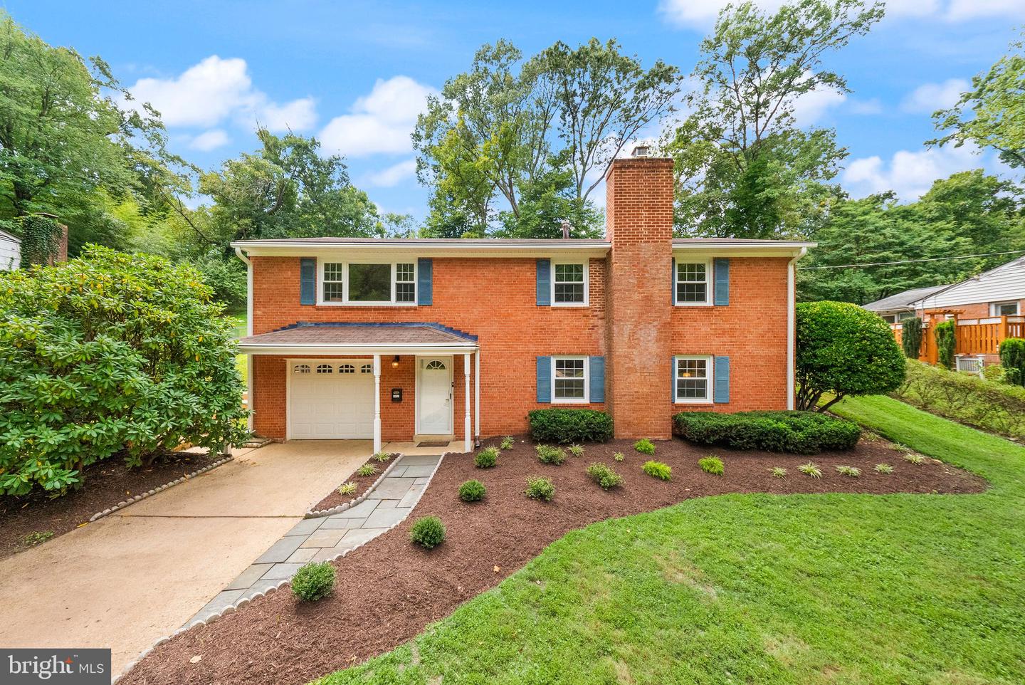 4426 Rockcrest Dr — photo