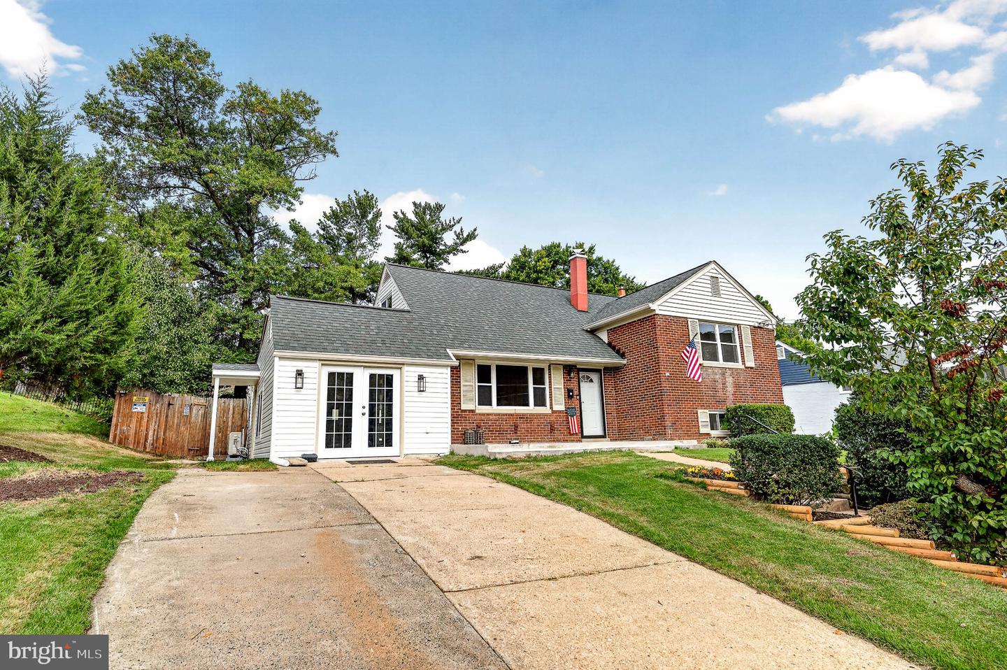 6705 Cabin John Rd — photo