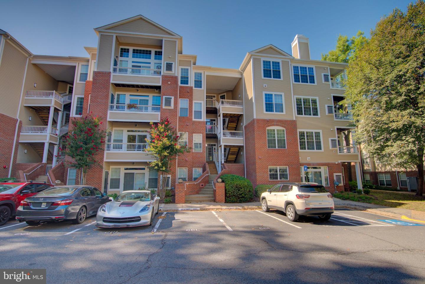 4210 Mozart Brigade Ln #L — photo
