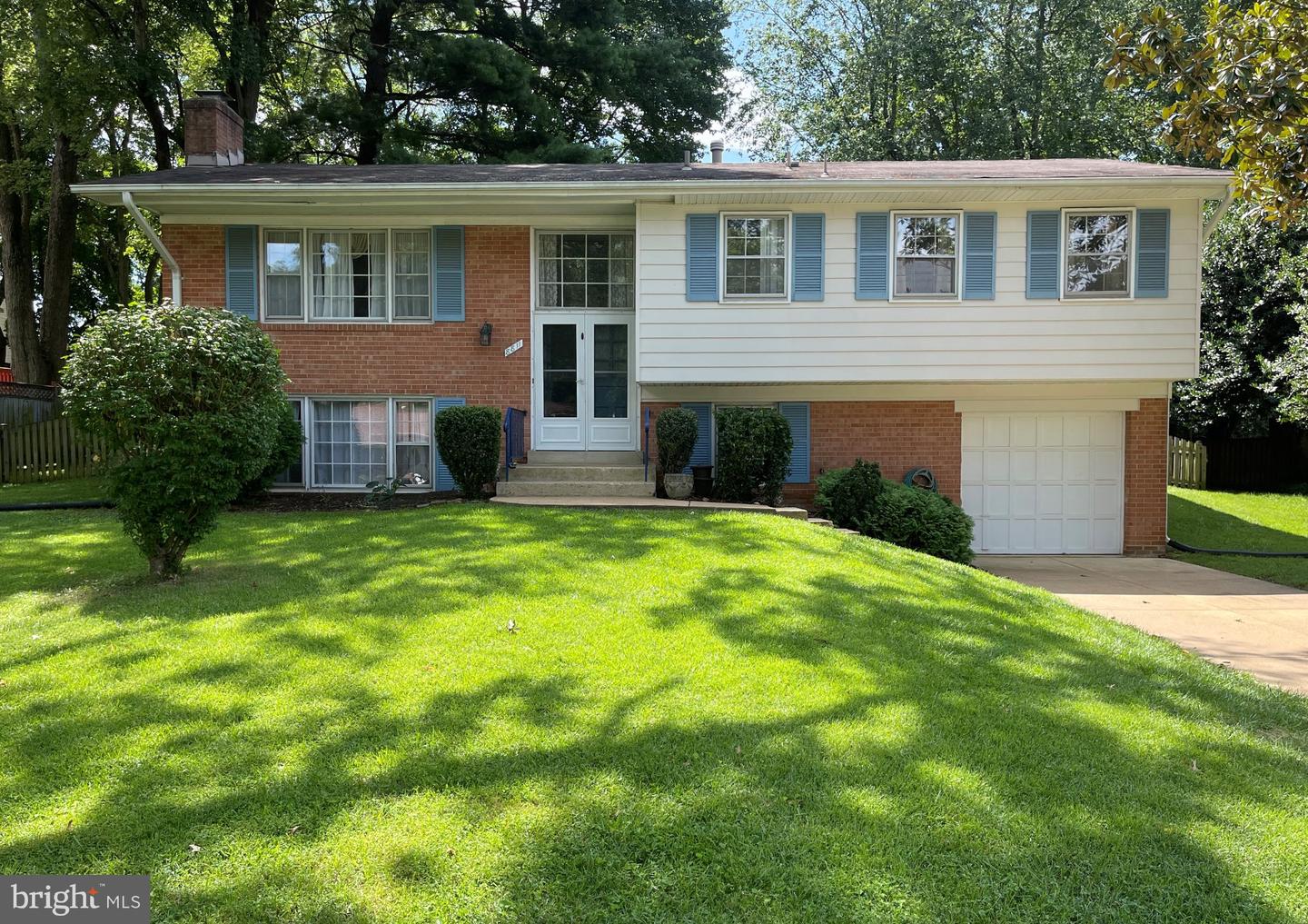 8811 Higdon Dr — photo