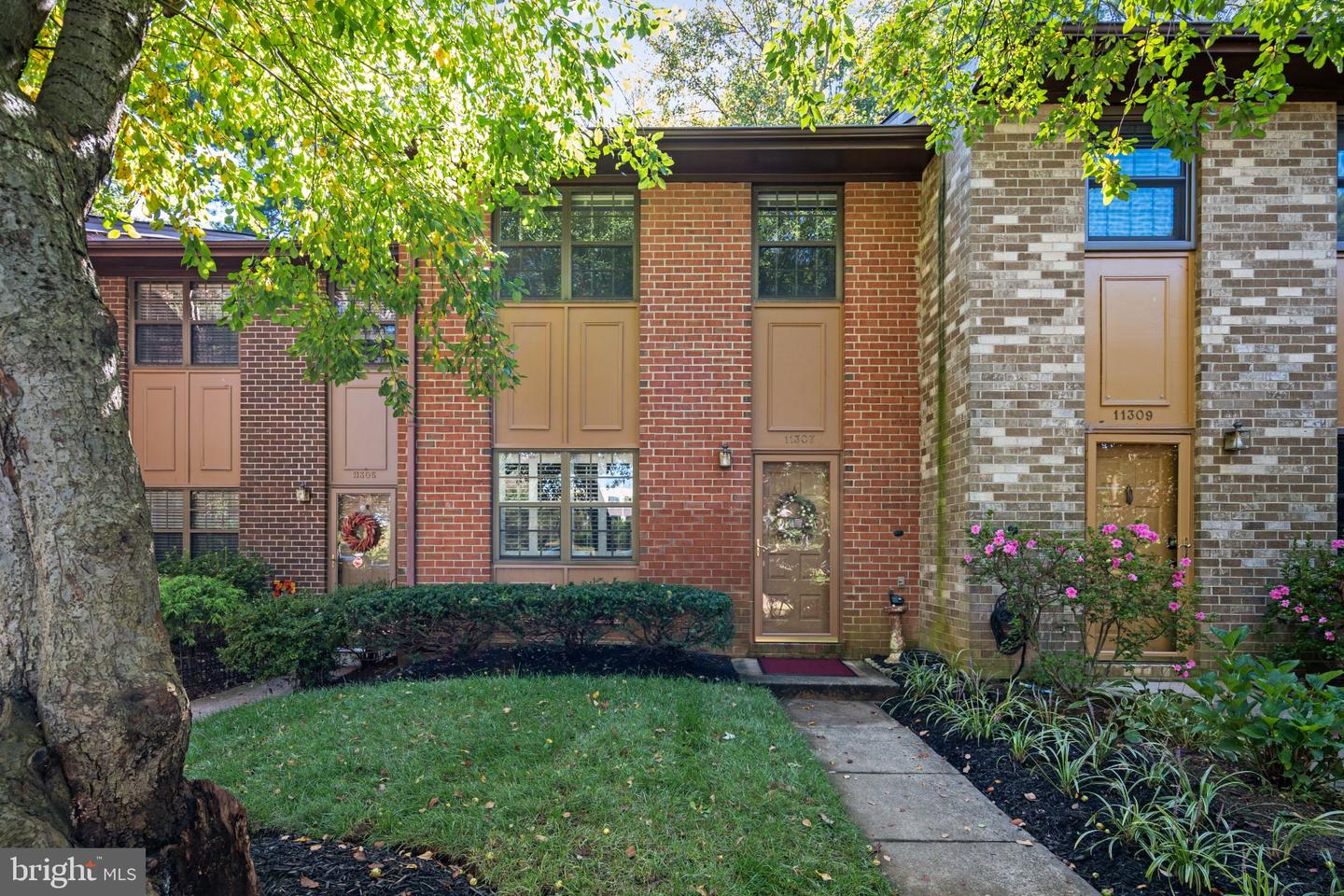 11307 Headlands Ct — photo