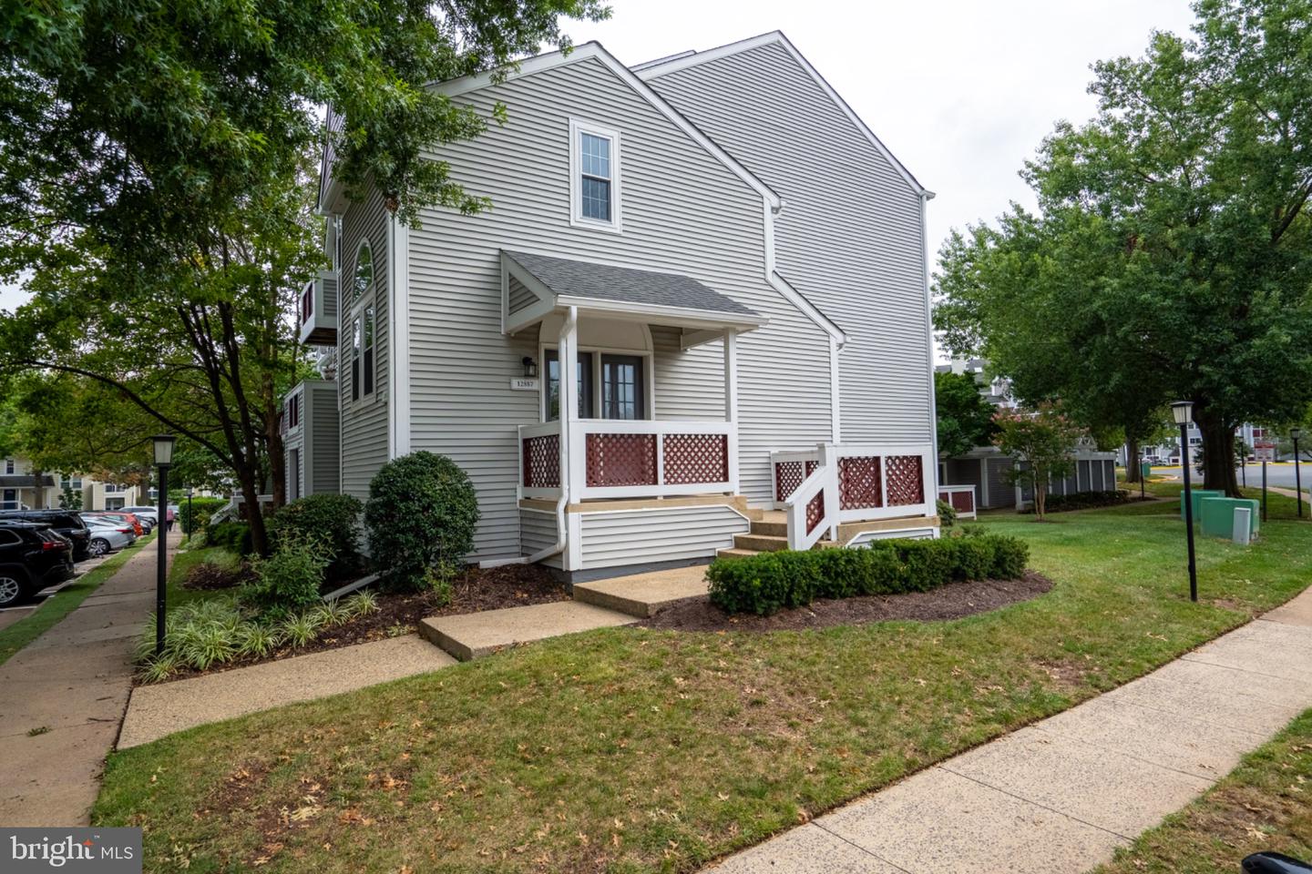 12887 Grays Pointe Rd #12887a — photo