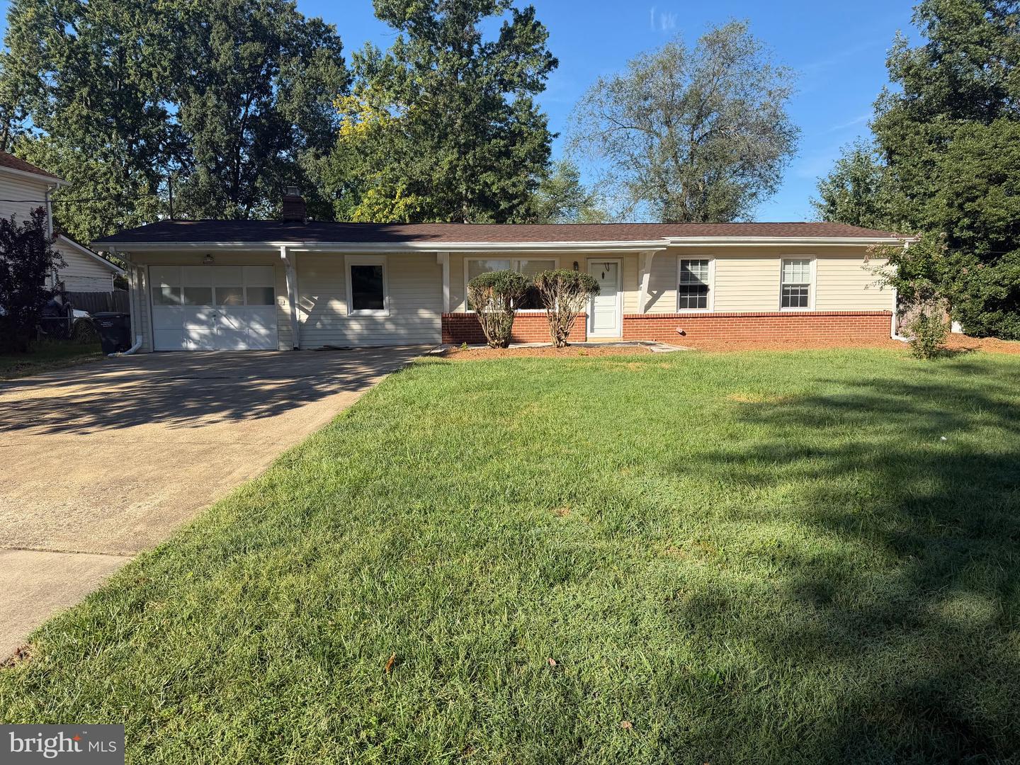 8114 Norwood Dr — photo