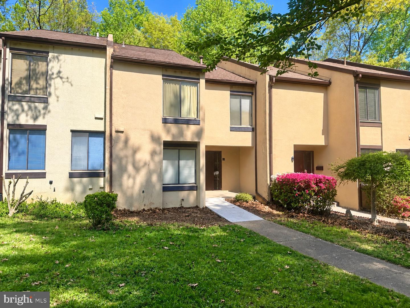 2366 Soft Wind Ct — photo
