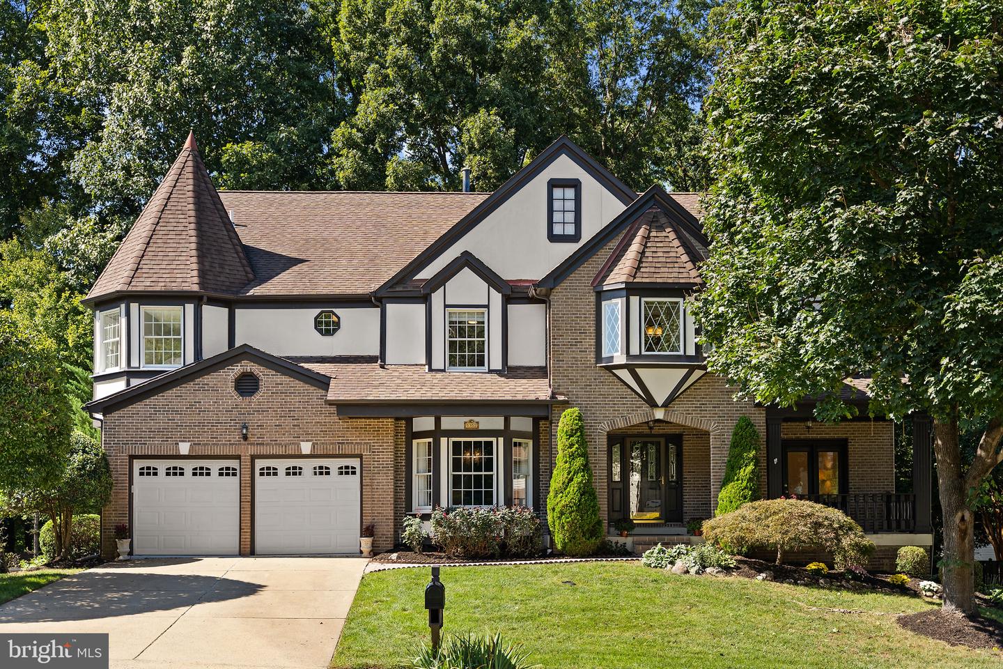 5352 Anvil Ct — photo