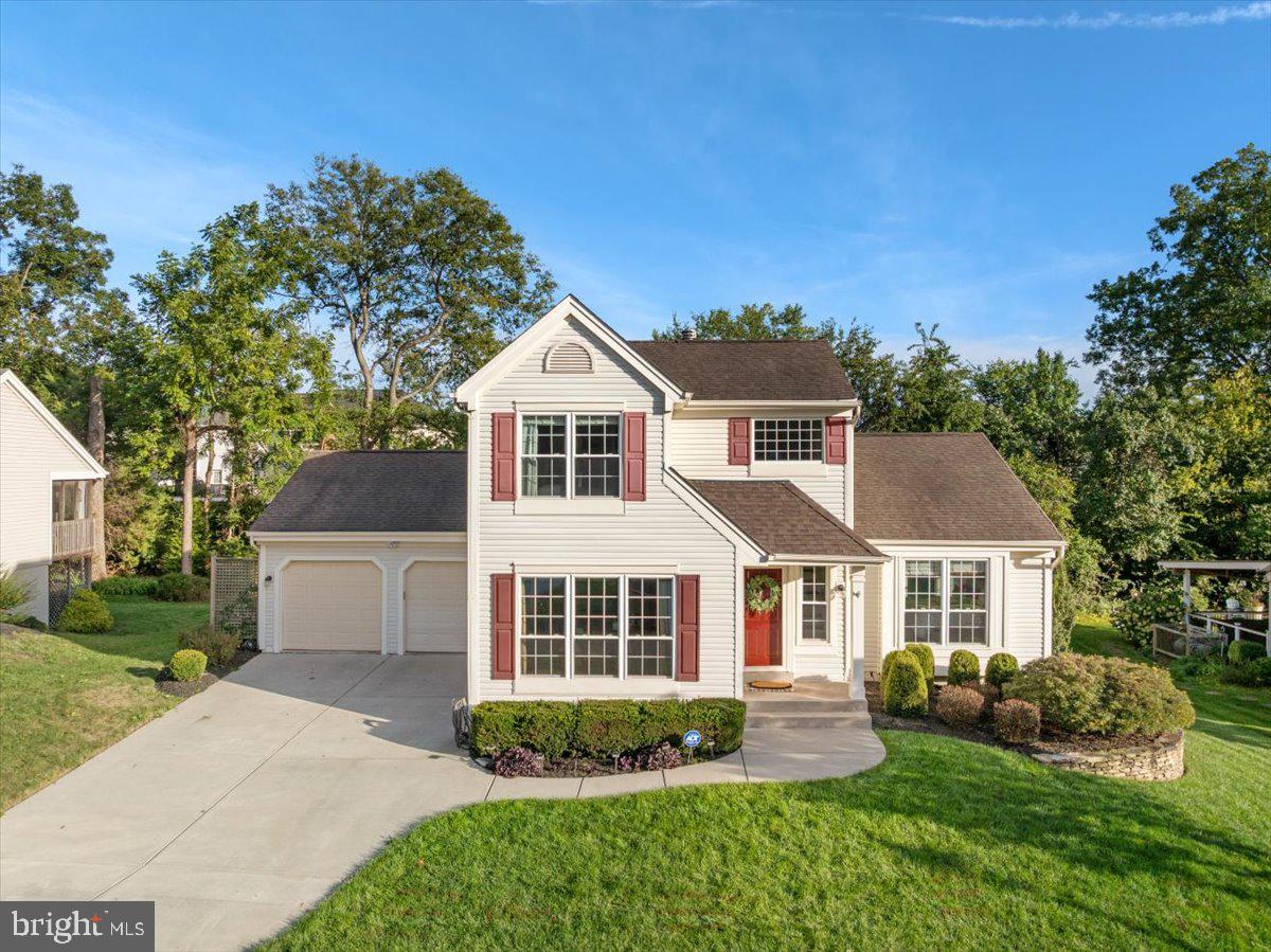 13452 Lake Shore Dr — photo