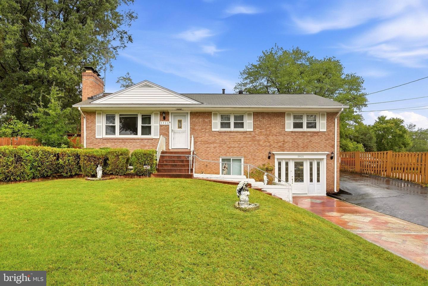 5905 Ridge View Dr — photo