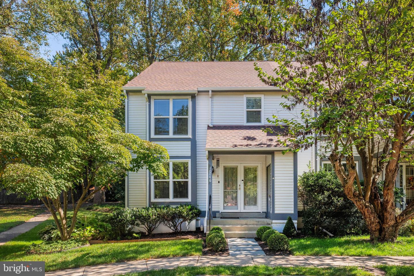 10046 Beacon Pond Ln — photo