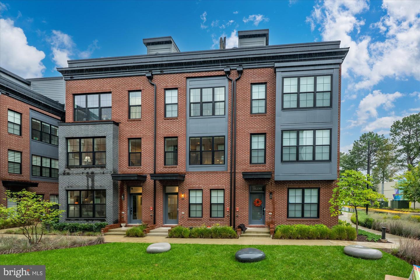 11234 Faraday Park Dr — photo