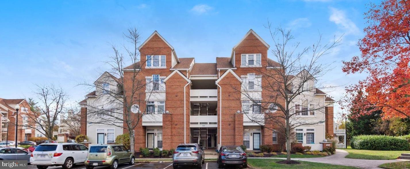 6974 Ellingham Cir #D — photo