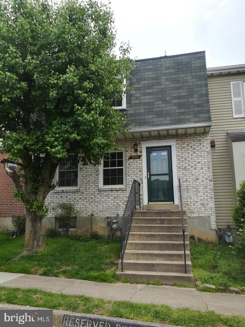 3055 Hickory Grove Ct — photo