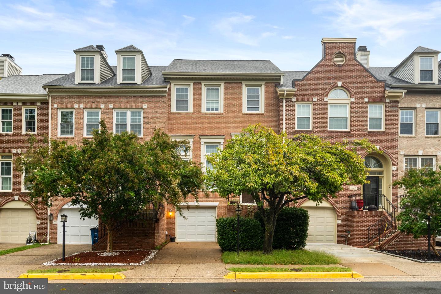 14614 Creek Valley Ct — photo