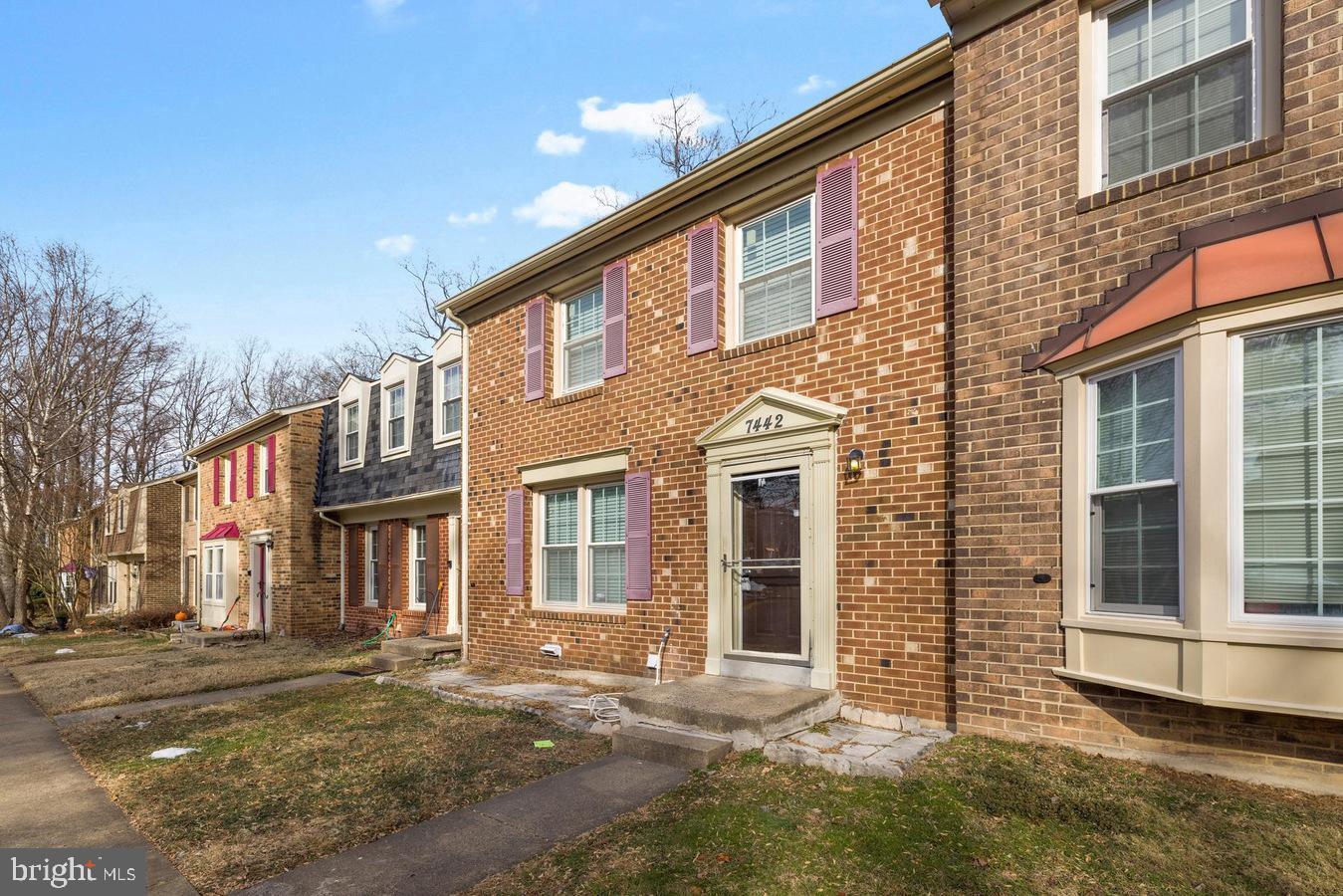 7442 Adams Park Ct — photo