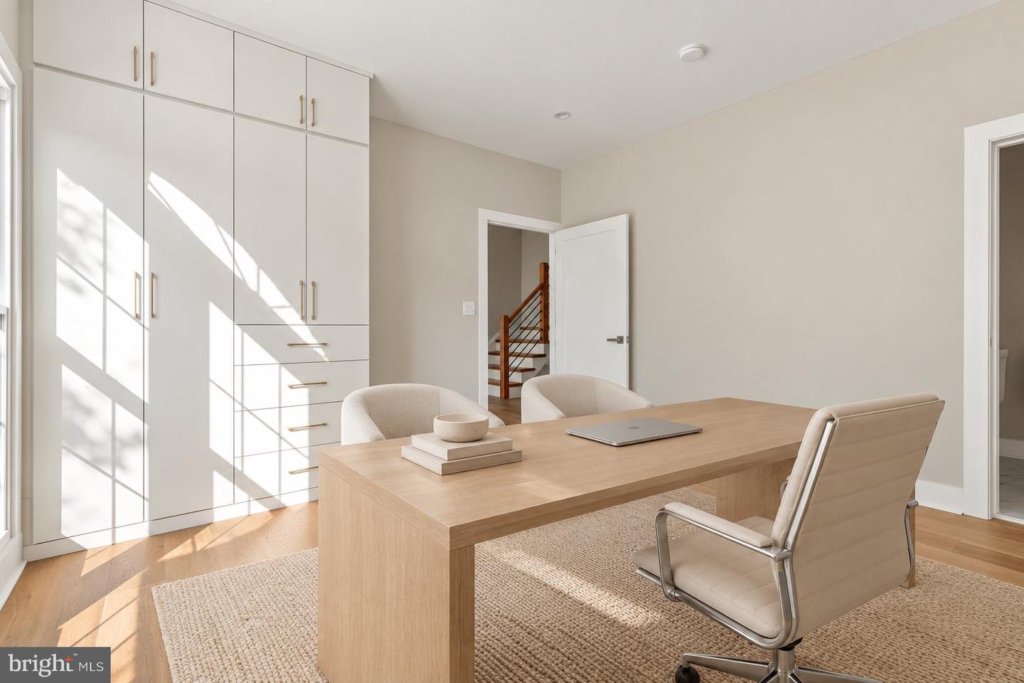 8313 Ivy Green Rd — photo