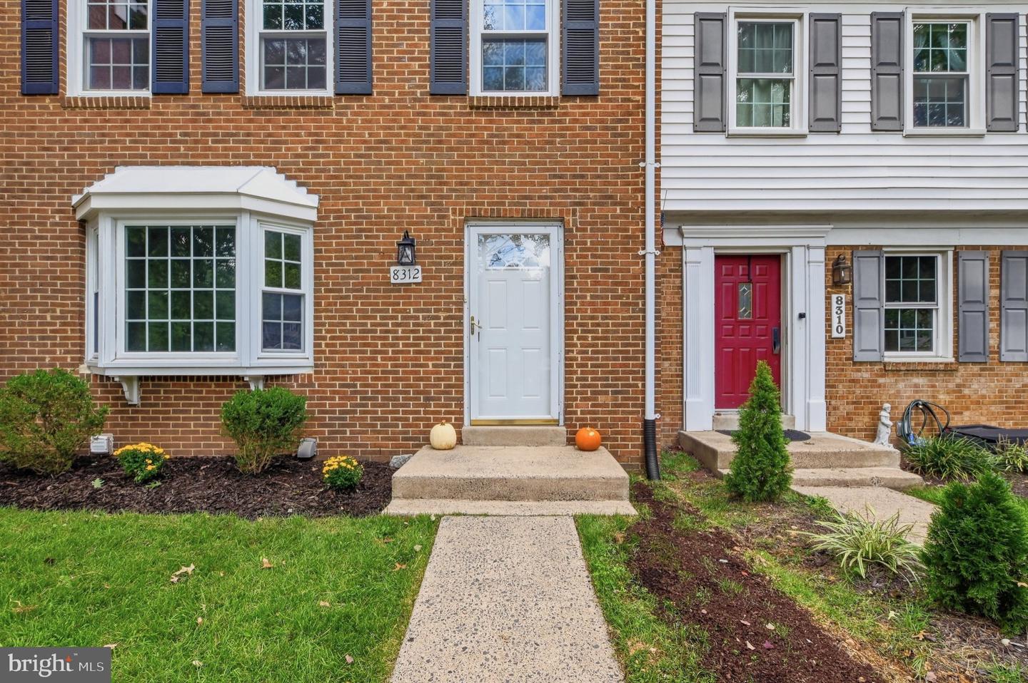 8312 Moline Place, Springfield, VA 22153 — photo 2