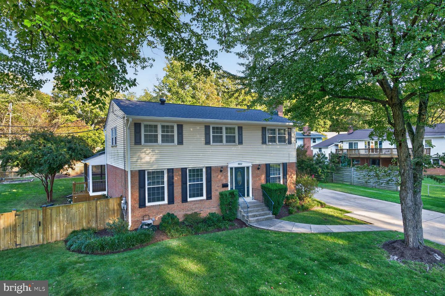5931 Thomas Dr — photo