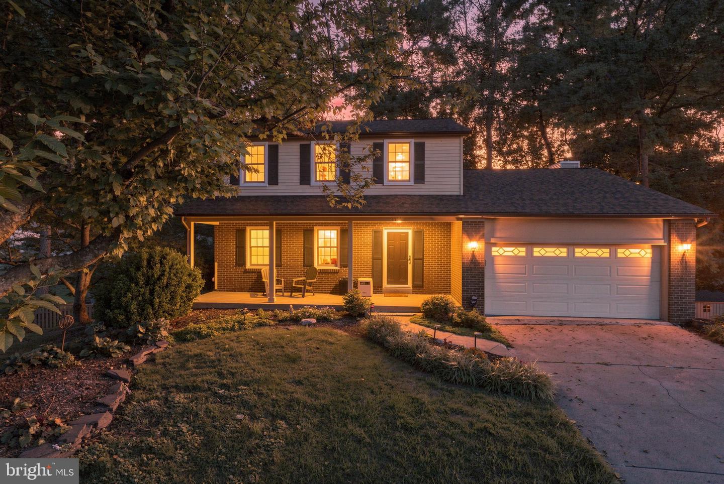 5700 Harrison House Ct — photo