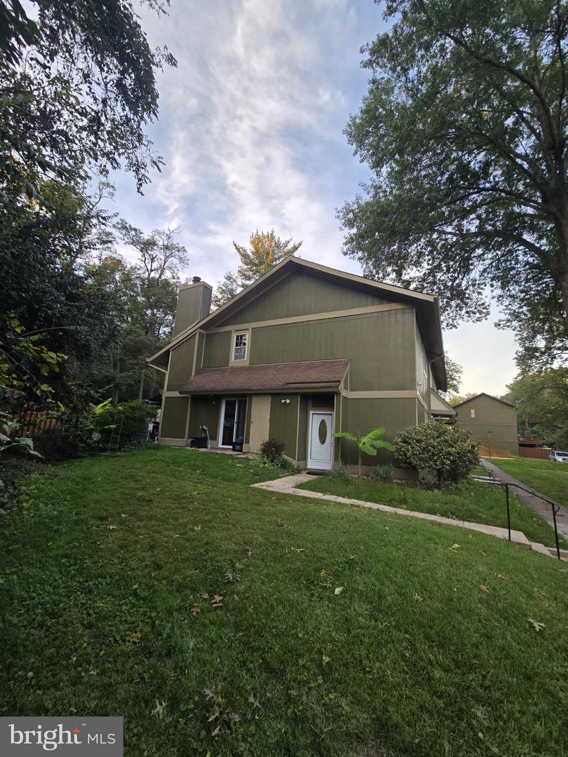 9737 Ashbourn Dr — photo