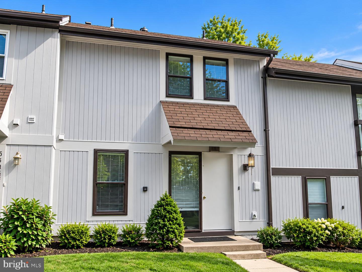 5536 Crossrail Ct — photo