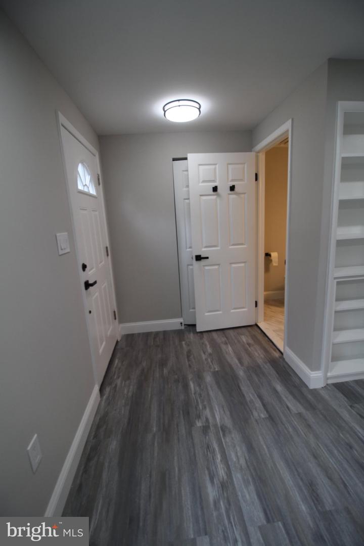 6264 Hillside Road, Springfield, VA 22152 — photo 3