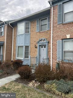 2878 Yarn Ct — photo