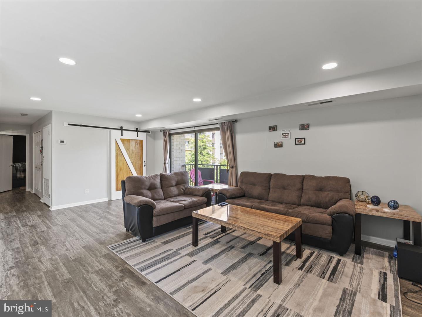 3100 S Manchester St #541 — photo