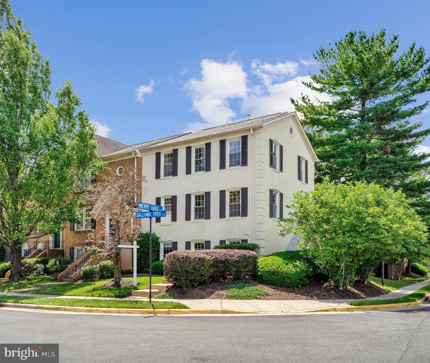 2000 Gallows Tree Ln — photo