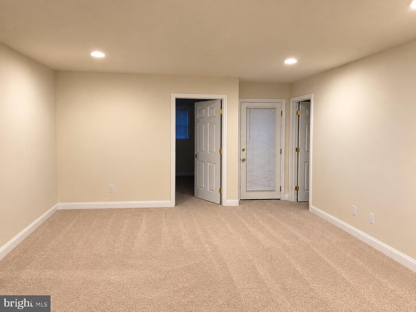 8901 Singleleaf Circle, Lorton, VA 22079 — photo 3