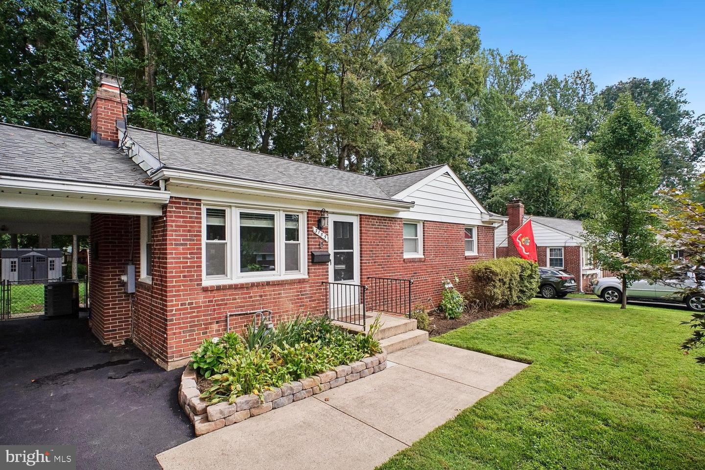 3155 Norfolk Ln — photo