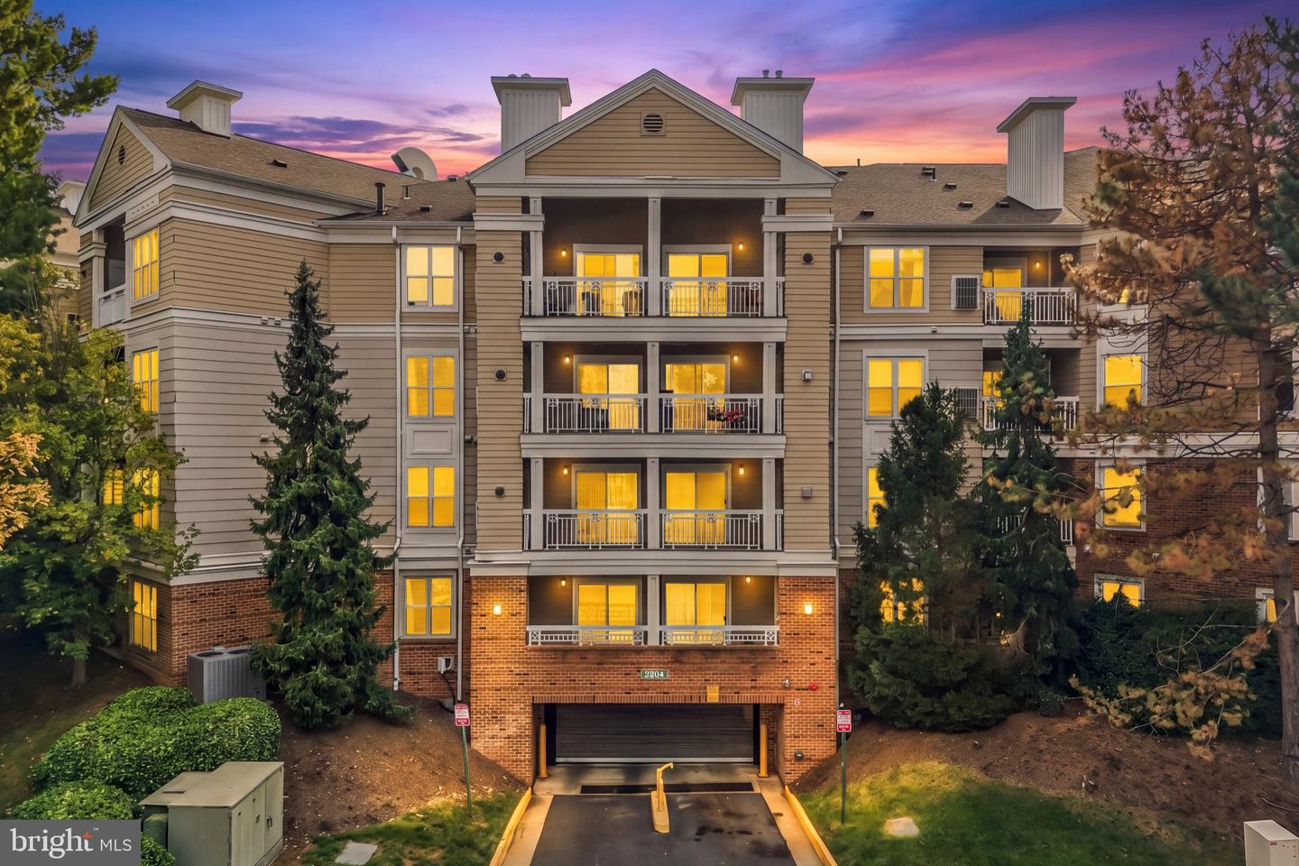 2204 Westcourt Ln #317 — photo