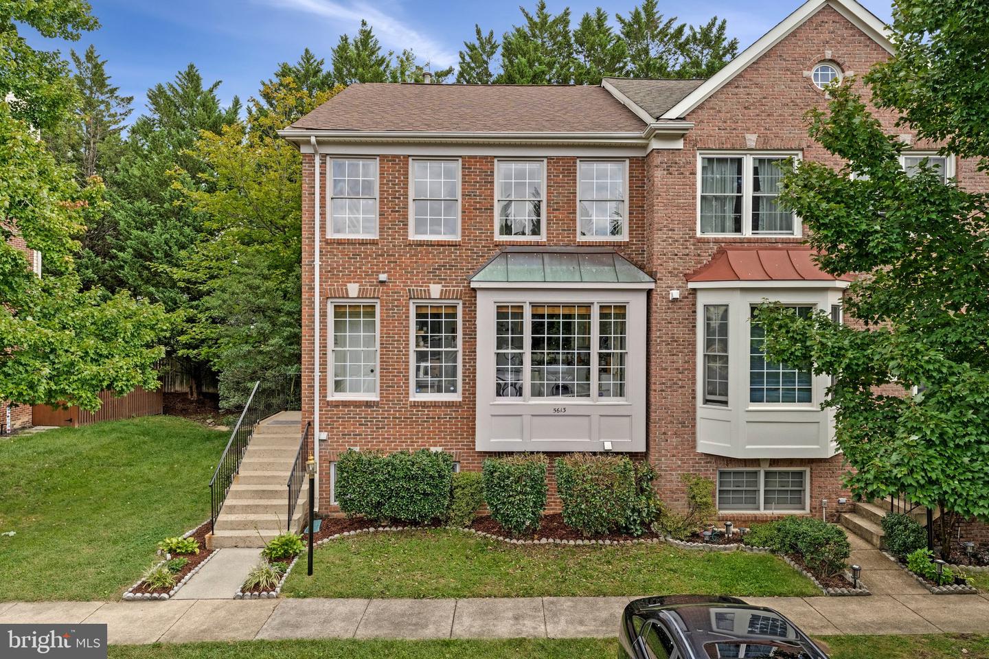 5613 Brookland Ct — photo