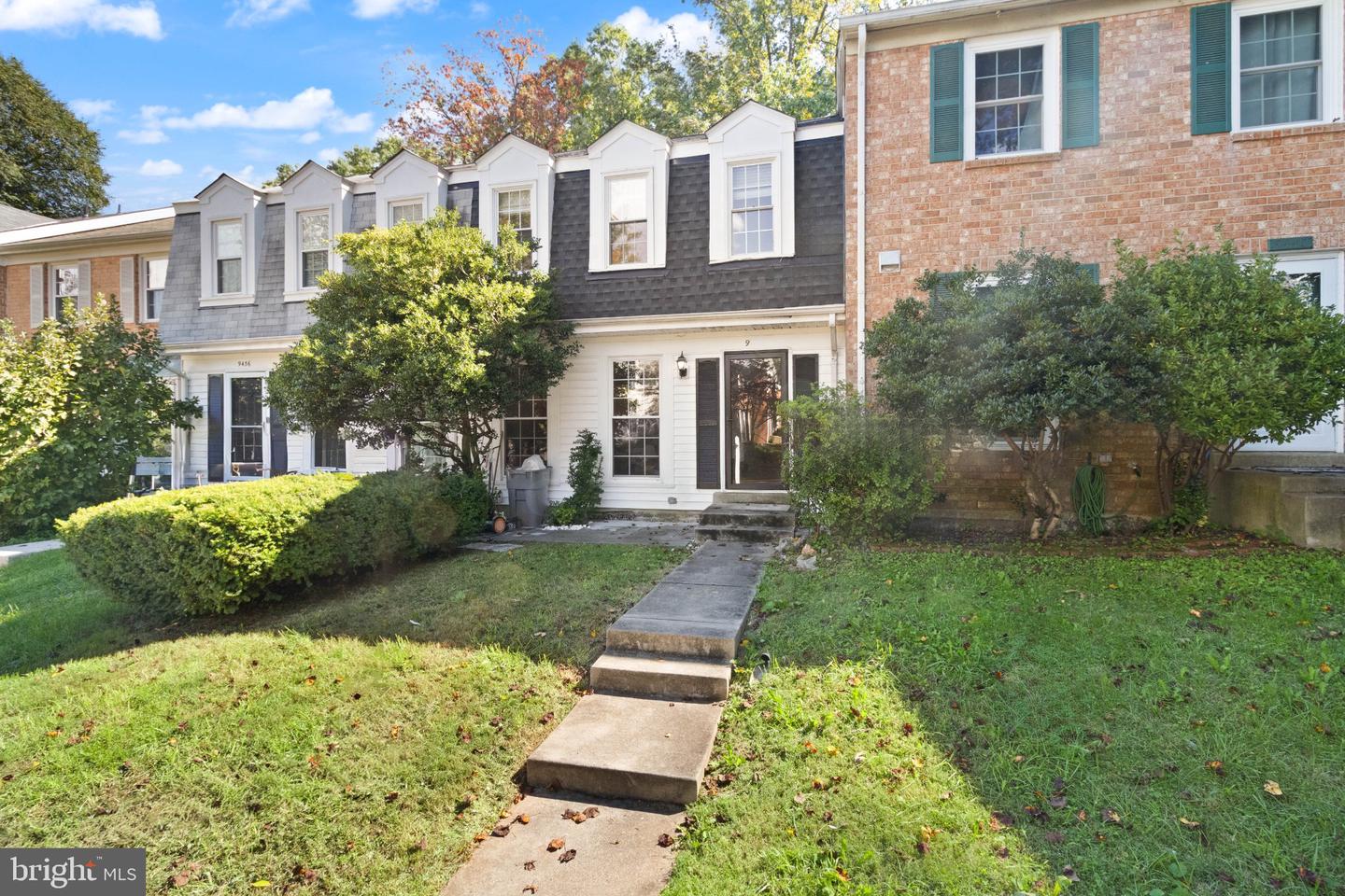 9438 Cloverdale Ct — photo