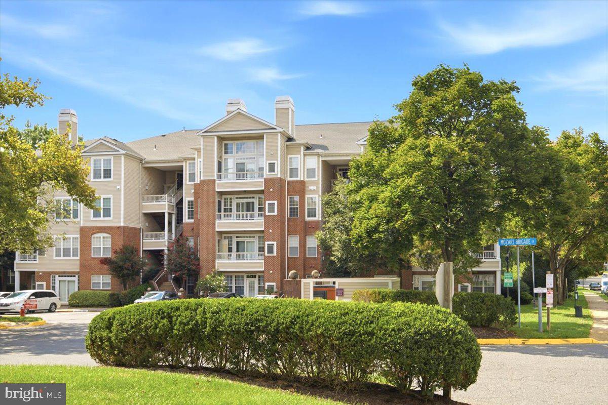 4200 Mozart Brigade Ln #O — photo