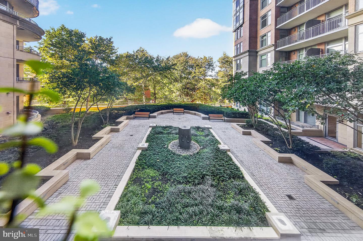 8220 Crestwood Heights Dr #202 — photo