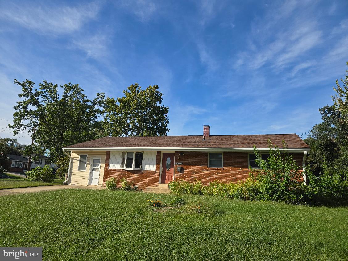 6820 Mayo Ct — photo