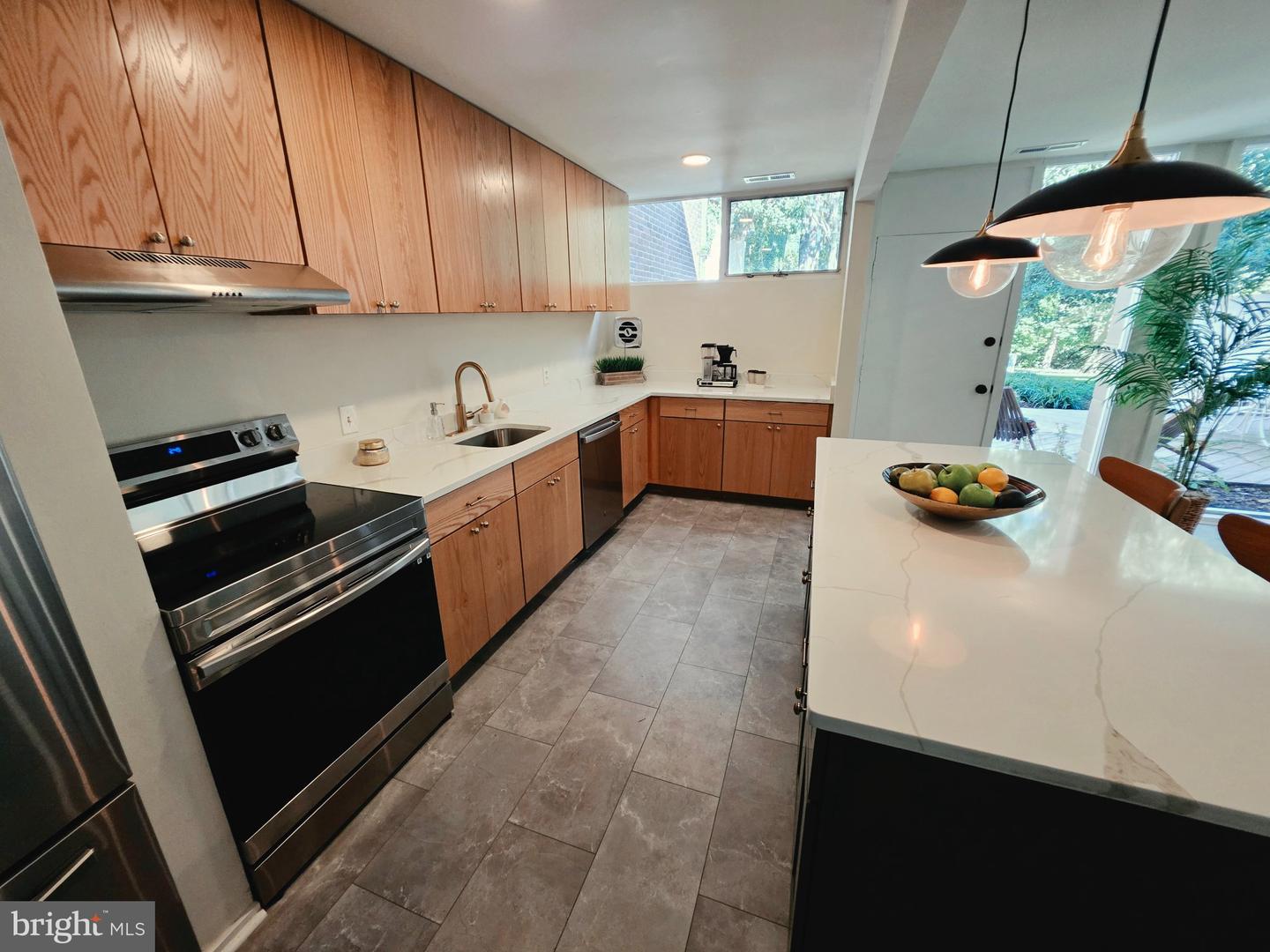 11545 Maple Ridge Road, Reston, VA 20190 — photo 3