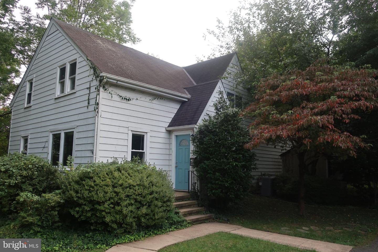 2334 Great Falls St — photo