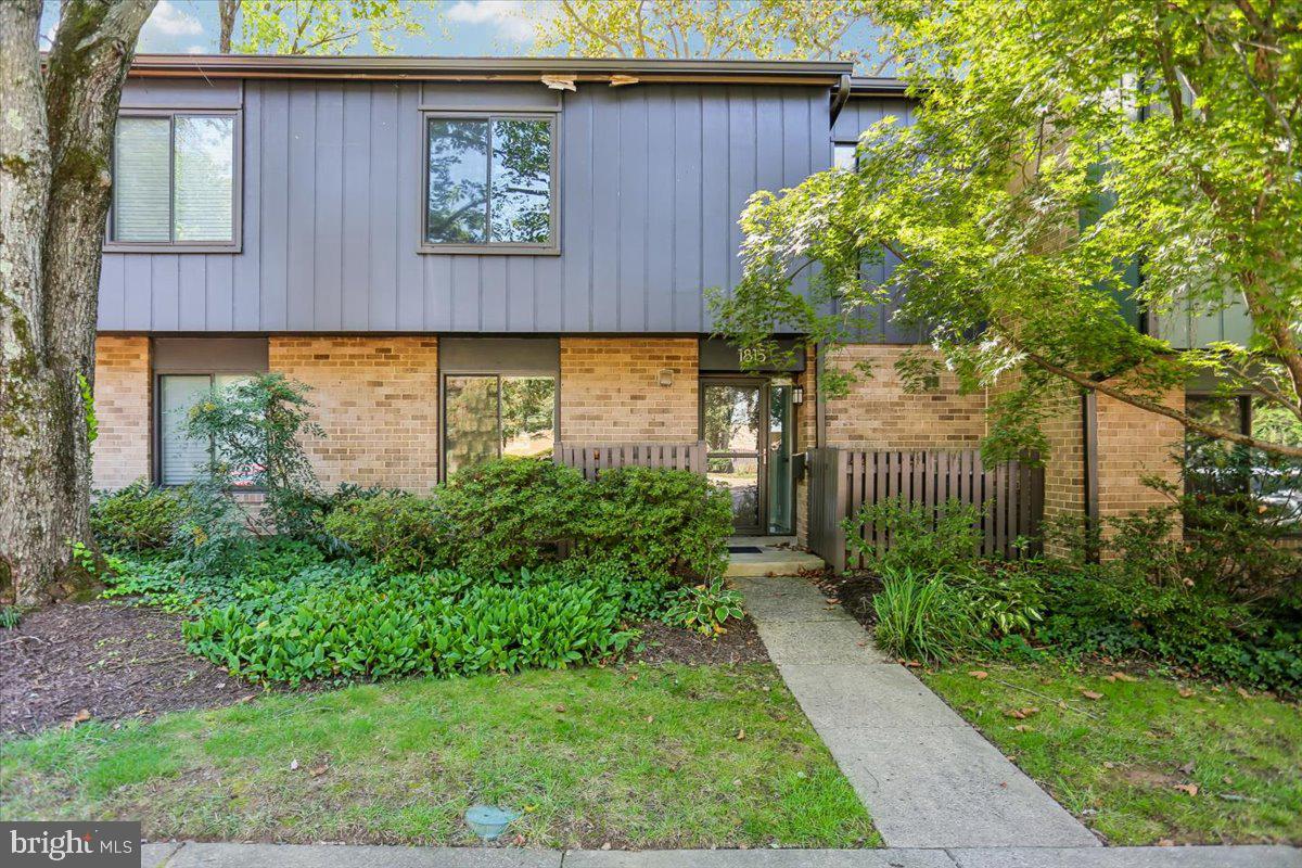 1815 Ivy Oak Sq #58 — photo