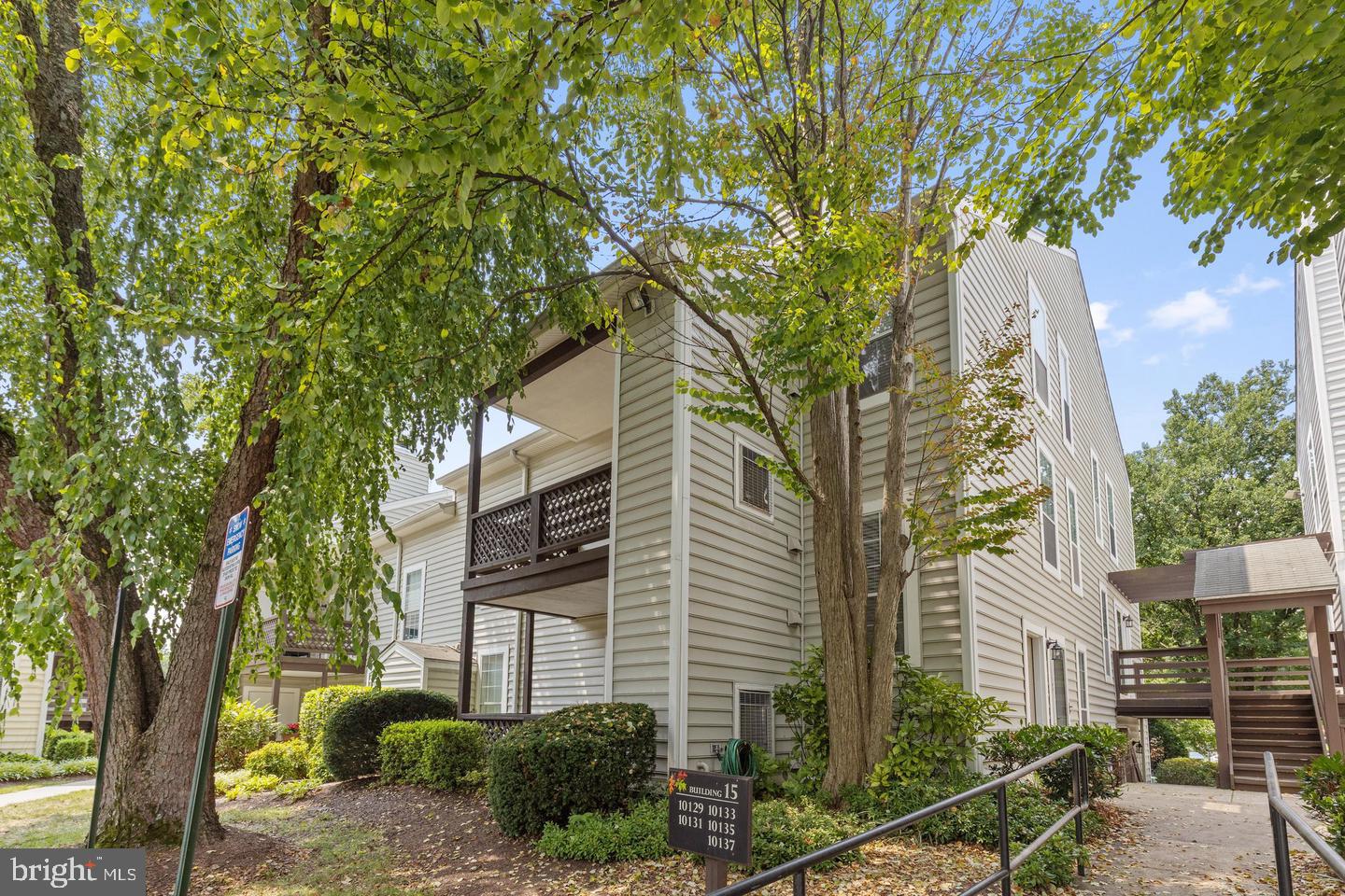 10131 Oakton Terrace Rd — photo