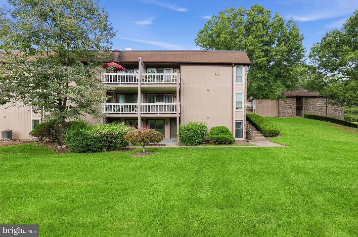 5803 Royal Ridge Drive #I, Springfield, VA 22152 — photo 2
