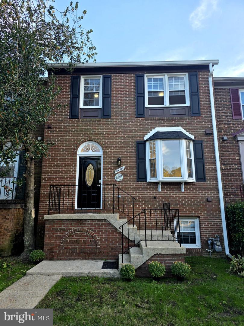 7913 Edinburgh Dr — photo