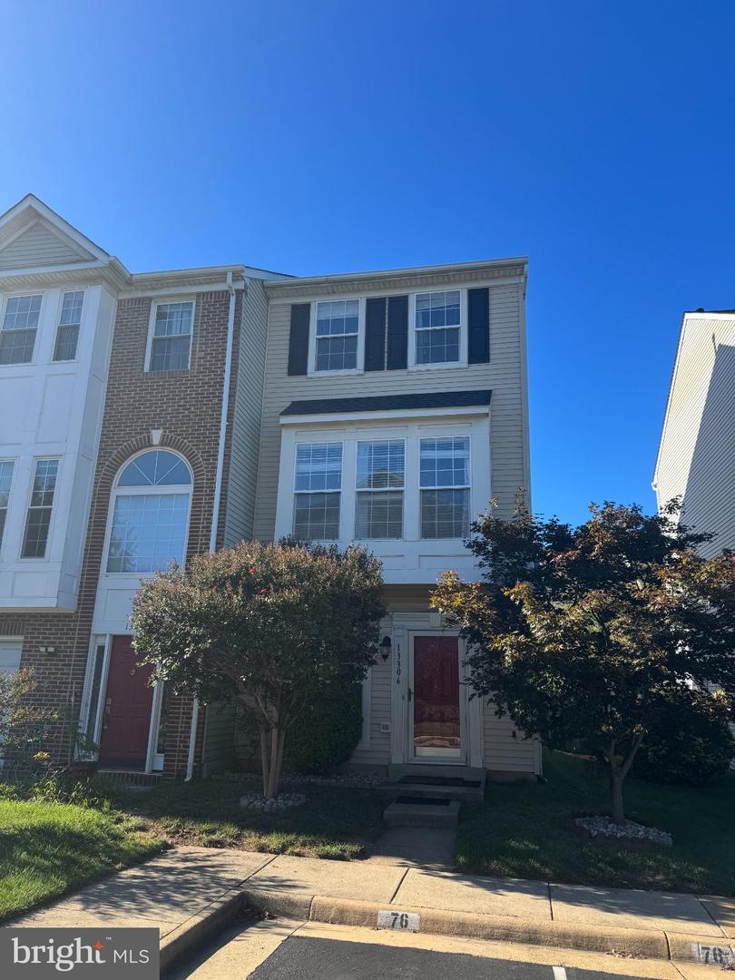 13306 Covered Wagon Ln — photo
