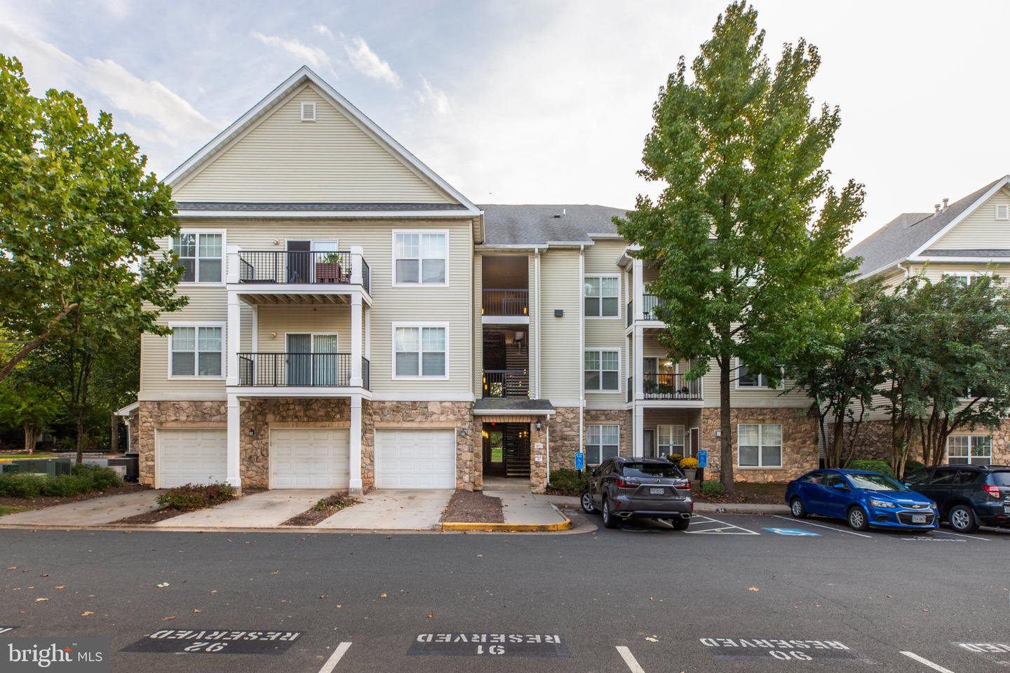 5172 William Colin Ct #C — photo