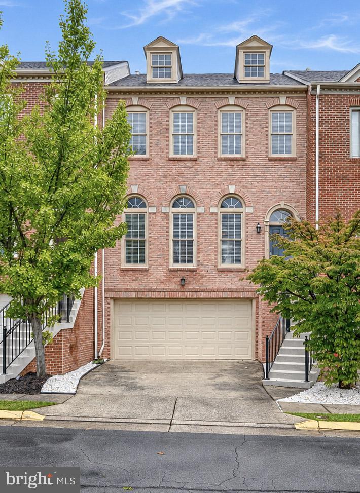 1805 Vance Pl — photo
