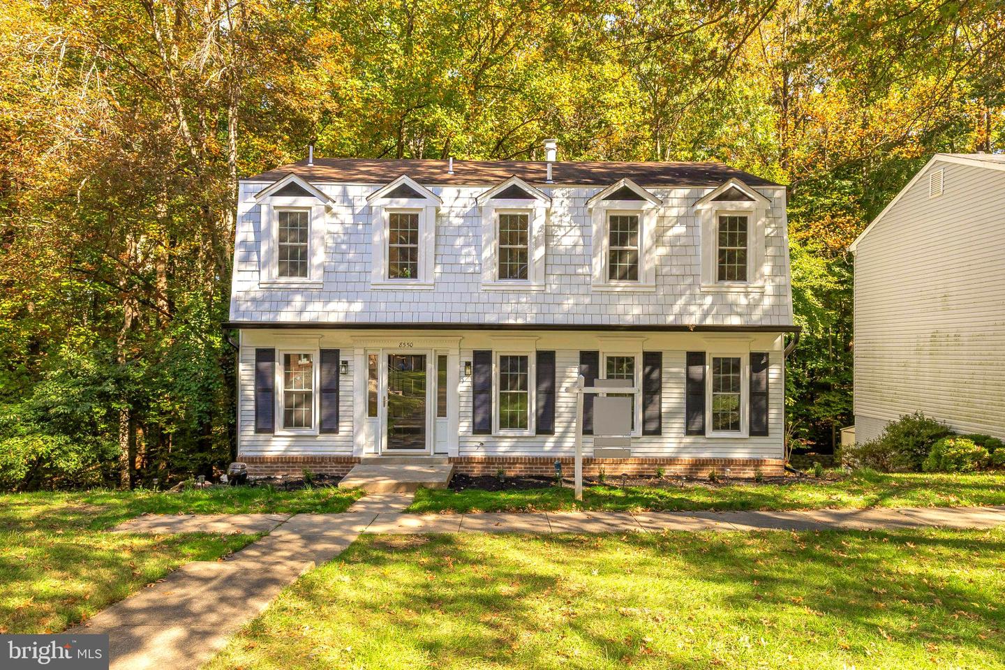 8550 Newington Forest Ct — photo